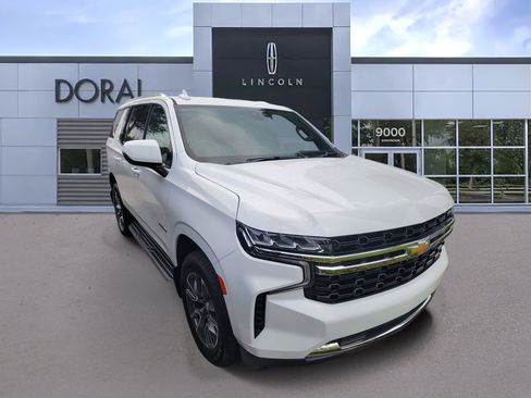Used 2021 Chevrolet Tahoe LS RWD image 1