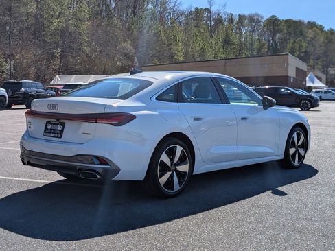 Used 2025 Audi A5 2.0T Premium w/ Convenience Package image 9