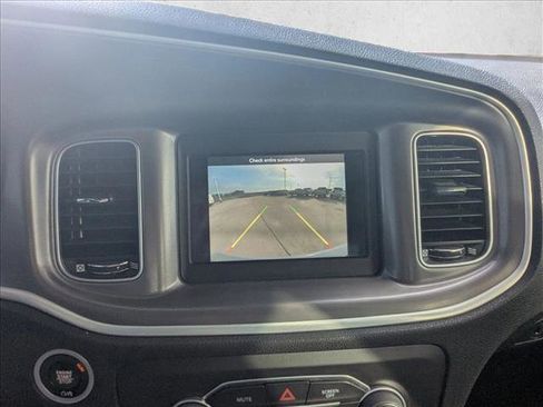 Used 2021 Dodge Charger SXT image 14