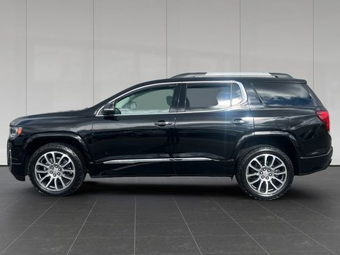 Used 2021 GMC Acadia Denali w/ Denali Technology Package AWD/4WD image 2