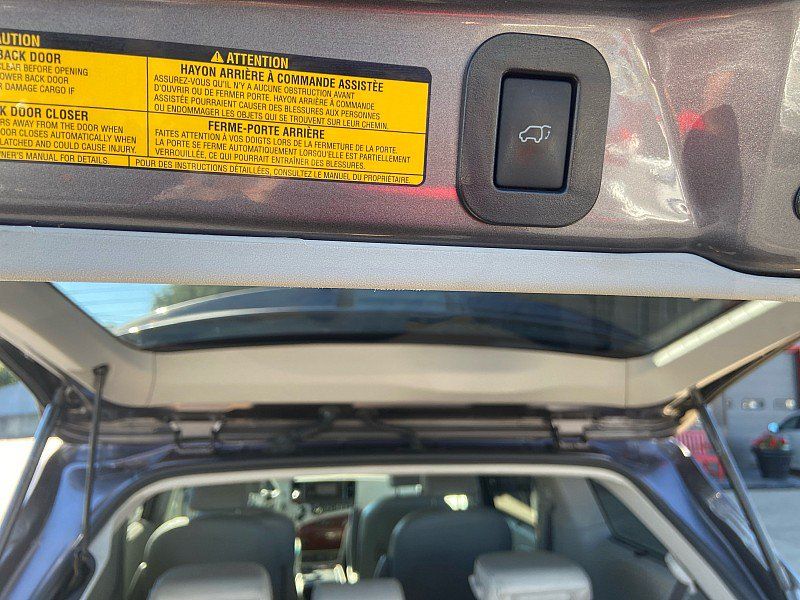 Used 2012 Toyota Sienna XLE w/ Entertainment Pkg FWD image 26