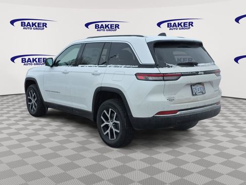 New 2025 Jeep Grand Cherokee Limited image 5