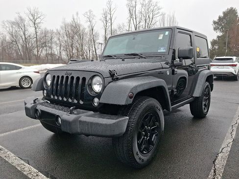 Used 2015 Jeep Wrangler Sport image 3