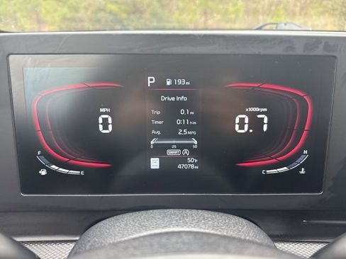 Used 2024 Kia Sportage LX image 20