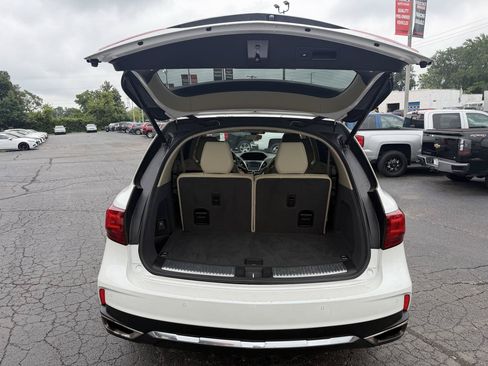Used 2020 Acura MDX w/ Technology & Entertainment AWD/4WD image 14