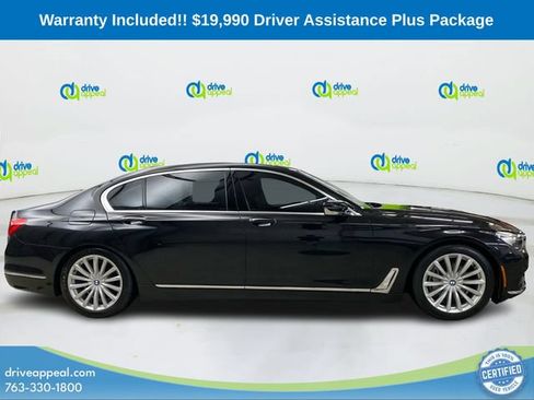 Used 2018 BMW 740i xDrive AWD/4WD image 4