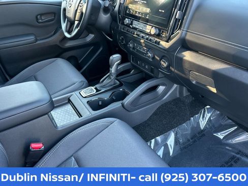 New 2026 Nissan Frontier SV w/ Tow Package AWD/4WD image 18
