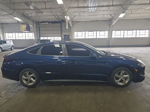 Used 2020 Hyundai Sonata SE FWD image 2