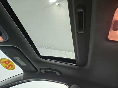 Certified 2024 Hyundai Elantra SEL w/ Convenience Package image 23