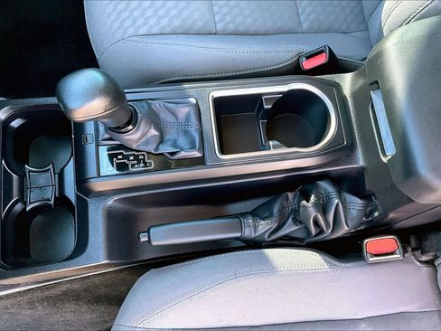 Used 2023 Toyota Tacoma SR image 15