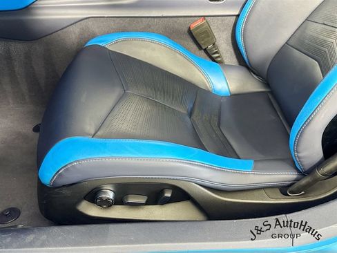 Used 2022 Chevrolet Corvette Stingray Premium Conv w/ 3LT RWD image 26
