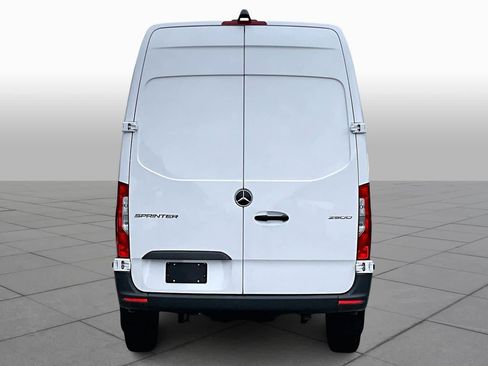 New 2025 Mercedes-Benz Sprinter 2500 image 5