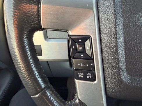 Used 2011 Ford F150 Platinum image 32