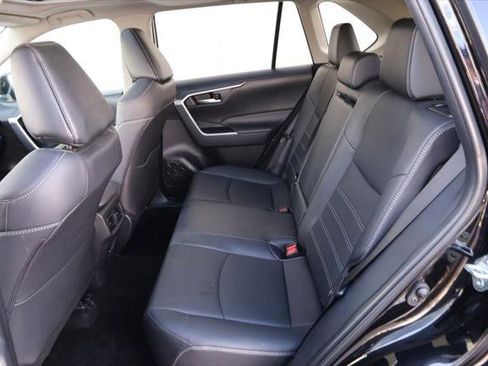 Used 2025 Toyota RAV4 XLE Premium image 11