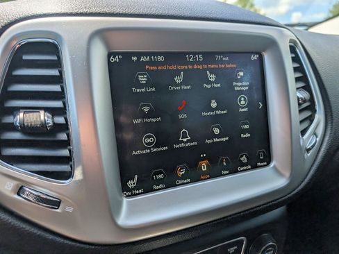 Used 2018 Jeep Compass Latitude w/ Popular Equipment Group AWD/4WD image 8