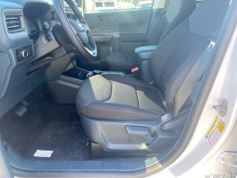 New 2026 Ford Maverick XL AWD/4WD image 8