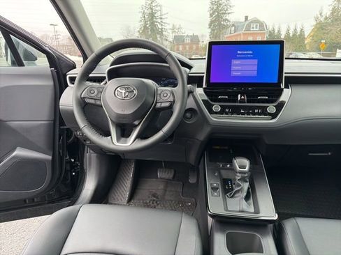 Used 2026 Toyota Corolla Cross XLE w/ Convenience Package image 16