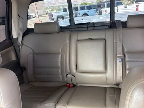Used 2015 GMC Sierra 2500 Denali w/ Duramax Plus Package AWD/4WD image 5