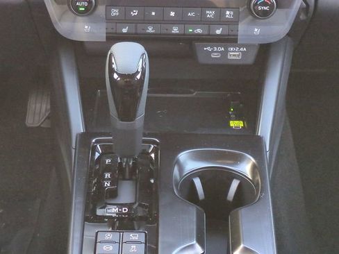 New 2026 Subaru Outback Touring XT AWD/4WD image 18