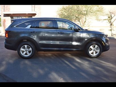 Used 2022 Kia Sorento LX