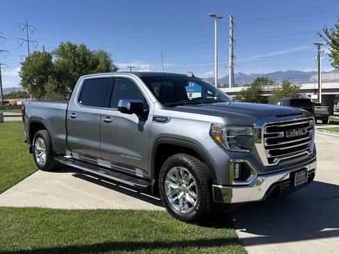 Used 2019 GMC Sierra 1500 SLT w/ Driver Alert Package I AWD/4WD image 7