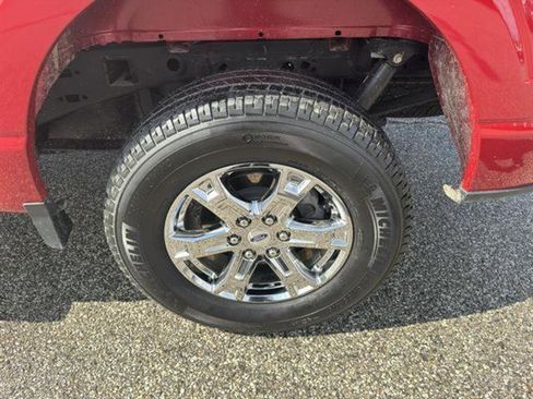 Certified 2022 Ford F150 XLT w/ Equipment Group 302A High image 31