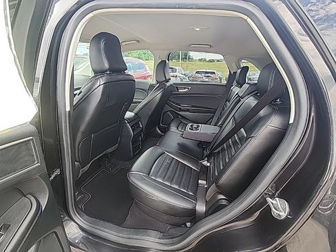 Certified 2023 Ford Edge SEL w/ Convenience Package AWD/4WD image 11