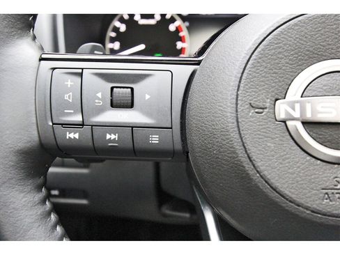 Certified 2022 Nissan Rogue SL w/ SL Premium Package image 13