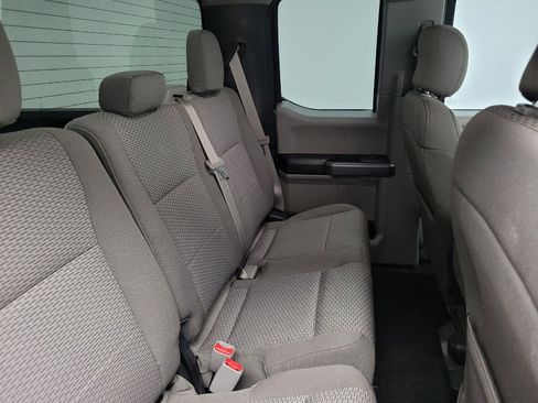 Used 2017 Ford F150 XLT AWD/4WD image 19