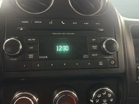 Used 2016 Jeep Patriot Sport w/ Power Value Group FWD image 13
