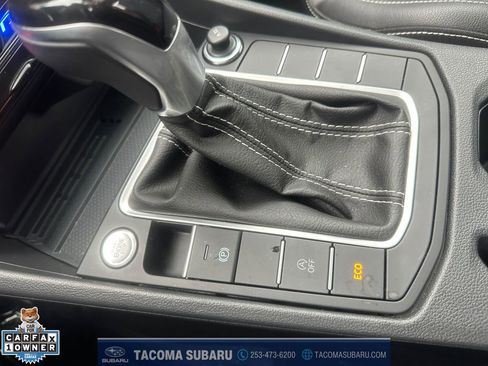 Used 2025 Volkswagen Jetta SE image 19