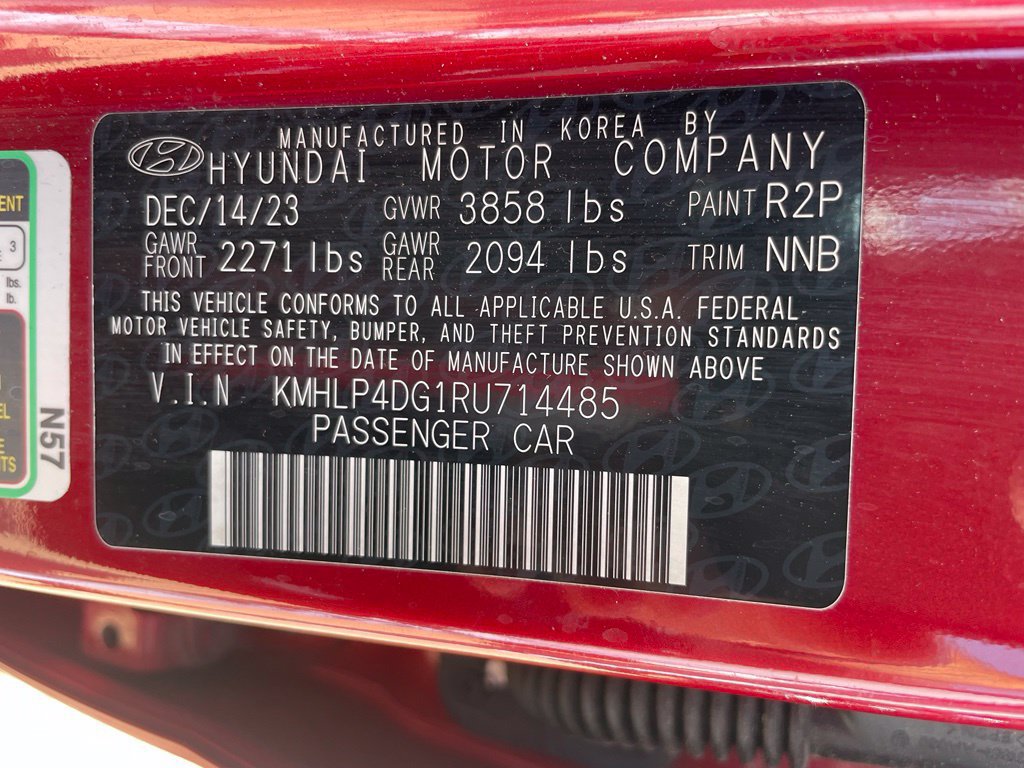 Used 2024 Hyundai Elantra Limited FWD image 35