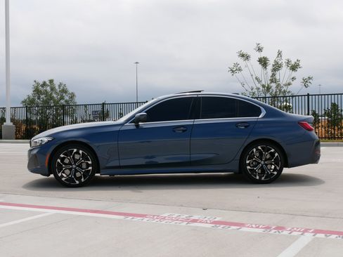 Certified 2025 BMW 330i Sedan w/ Premium Package RWD image 6