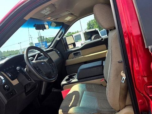 Used 2011 Ford F150 XLT w/ XLT Convenience Pkg image 9