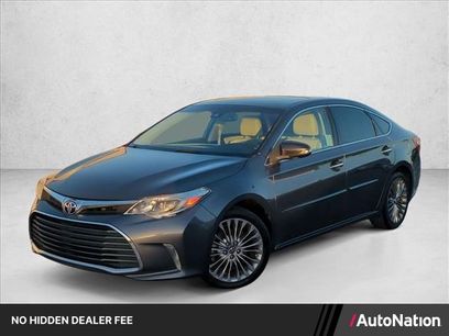 Used 2016 Toyota Avalon Limited w/ Toyota Safety Sense Package
