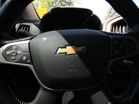 Used 2022 Chevrolet Colorado ZR2 AWD/4WD image 15