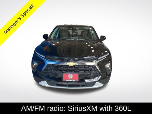 Used 2025 Chevrolet Blazer LT AWD/4WD image 8