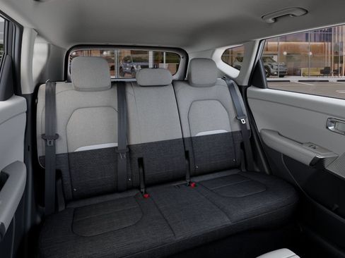 New 2027 Kia Seltos LX AWD/4WD image 16