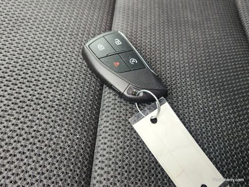 Used 2024 GMC Canyon Elevation w/ Convenience Package image 55