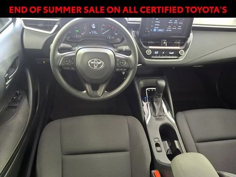 Used 2025 Toyota Corolla LE FWD image 13