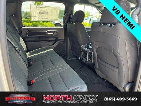 New 2026 RAM 1500 Big Horn AWD/4WD image 24