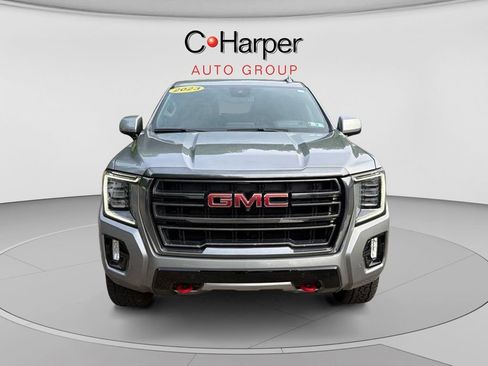Used 2023 GMC Yukon XL AT4 w/ Technology Package AWD/4WD image 7