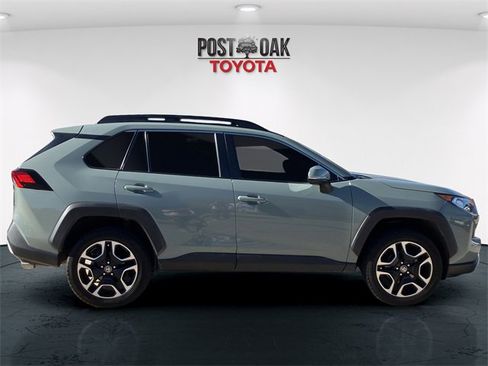 Used 2021 Toyota RAV4 Adventure image 8