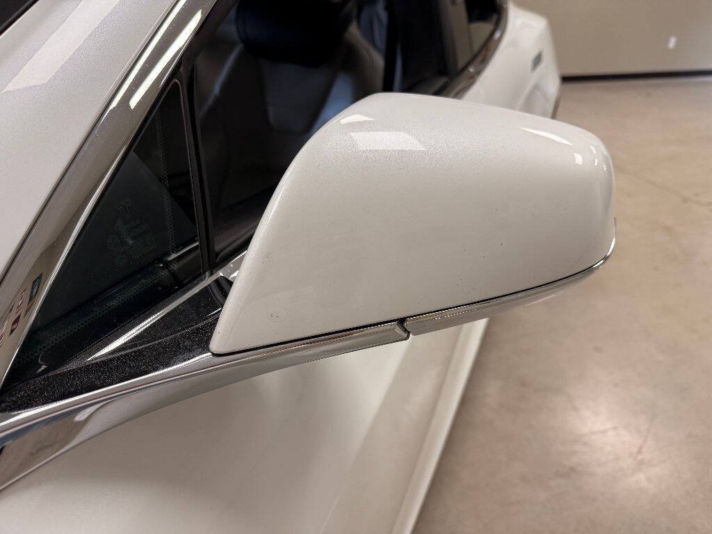 Used 2016 Tesla Model S 85 RWD image 21