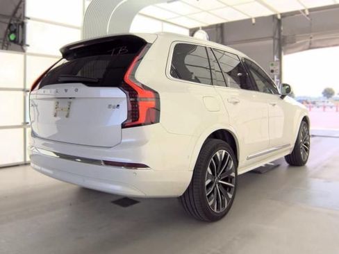 Used 2026 Volvo XC90 B6 Plus AWD/4WD image 4