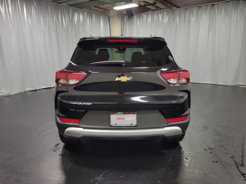 Used 2025 Chevrolet TrailBlazer LT FWD image 7