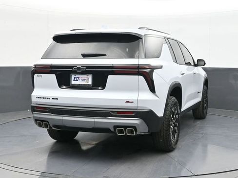 New 2026 Chevrolet Traverse Z71 image 11