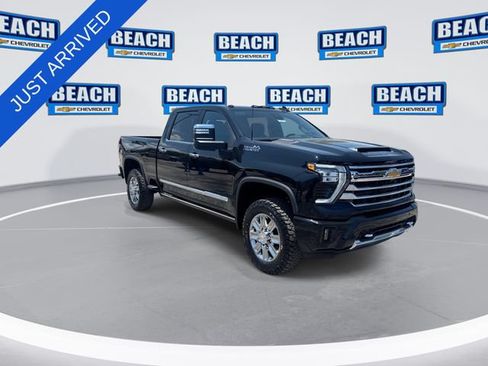New 2026 Chevrolet Silverado 2500 High Country w/ High Country Premium Package AWD/4WD image 2