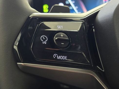 Used 2026 BMW 530i xDrive w/ Premium Package image 43