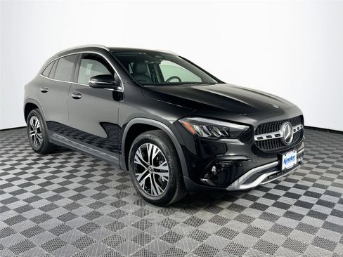 Used 2025 Mercedes-Benz GLA 250 GLA 250 image 8